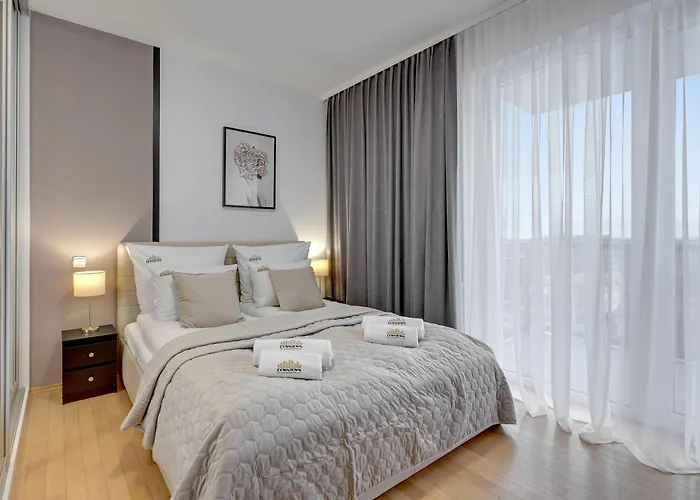 Nad Stawem By Downtown *