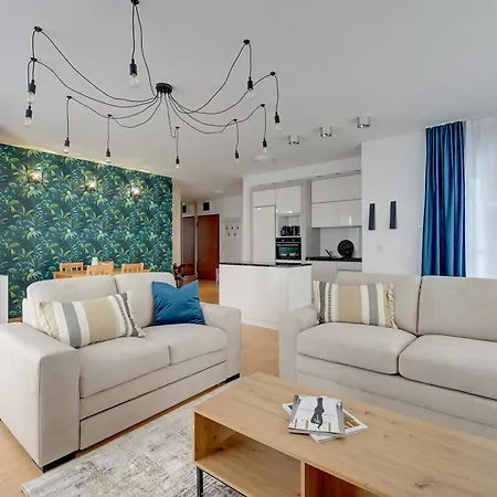 Nad Stawem By Downtown Apartment Danzig