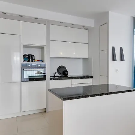 Apartment Nad Stawem By Downtown